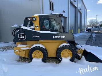 Main image John Deere 324G